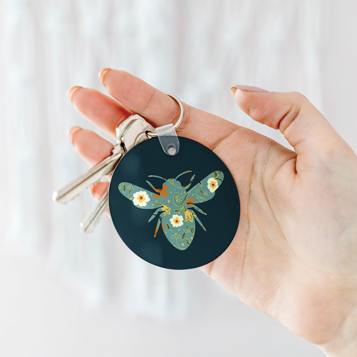 Bee keychain hotsell
